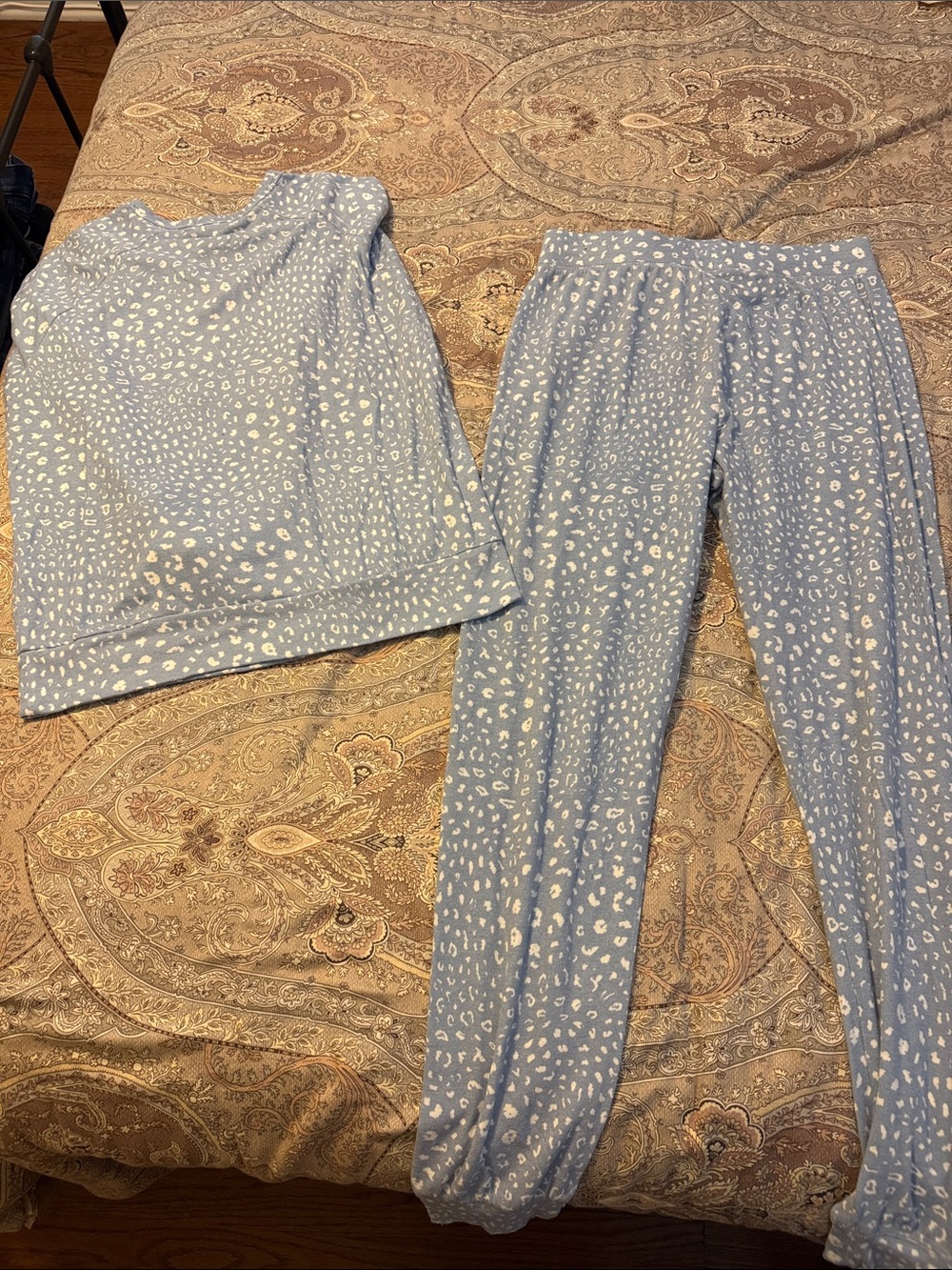 PJ SALVAGE Loungewear Set - Picture 4 of 7